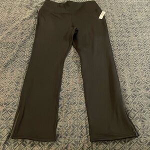 NWT Old Navy Cozecore flared pants size XL